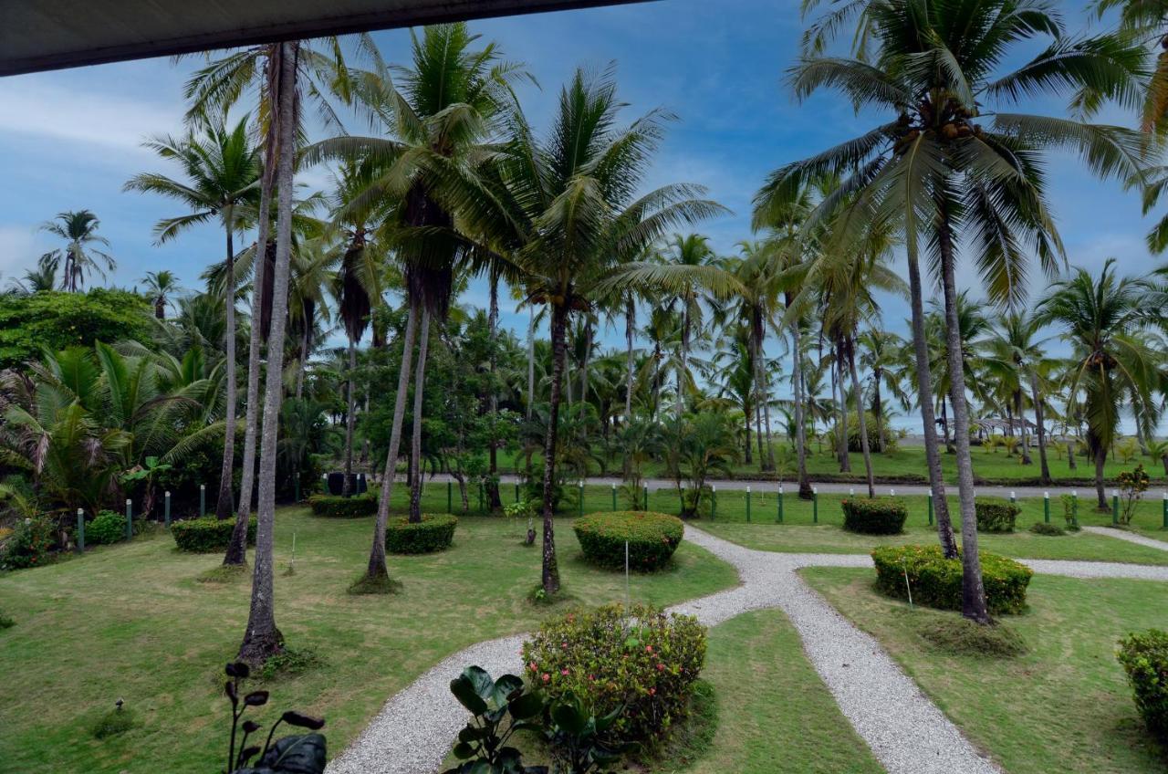 Cocomar Beachfront Hotel Parrita Exterior foto